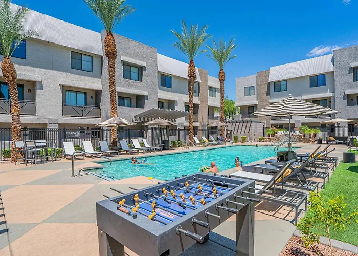 Posh 1bd Walk To Westgate Pool Gym Wd Apartment