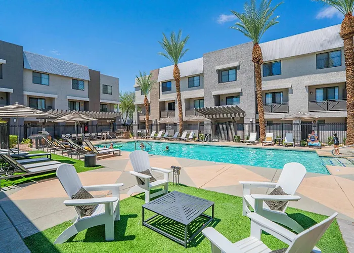 Apartment Posh 1bd Walk To Westgate Pool Gym Wd *