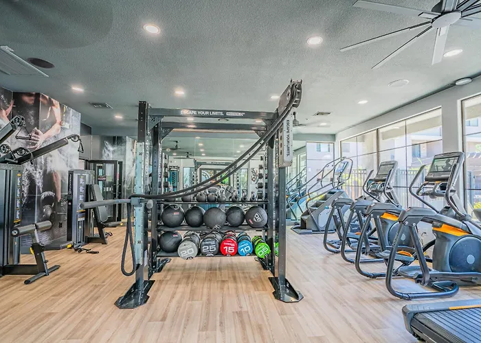 Posh 1bd Walk To Westgate Pool Gym Wd * Glendale