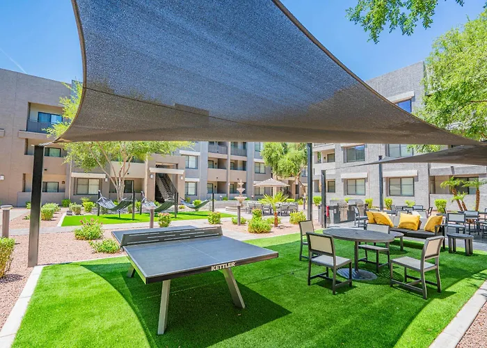 Posh 1bd Walk To Westgate Pool Gym Wd Apartment Glendale