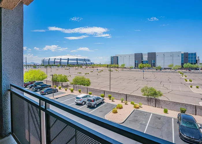 Apartment Posh 1bd Walk To Westgate Pool Gym Wd Glendale